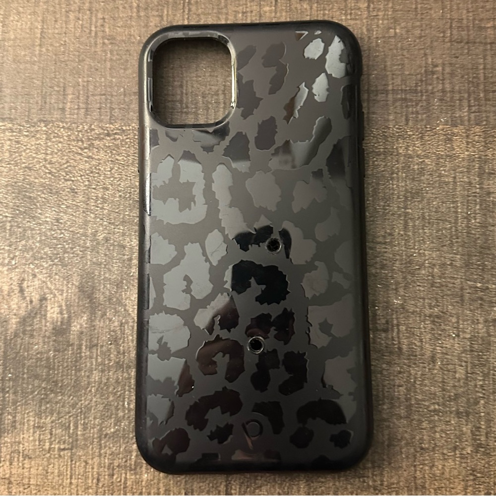 Matte Black Leopard IPhone 11 Pro Lefty Loopy Case!